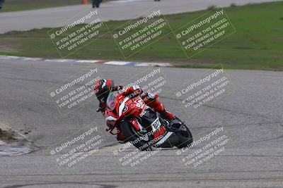 media/Nov-30-2025-TrackDaz (Sun) [[d8b22663df]]/A Group/Session 3 (Off Ramp)/